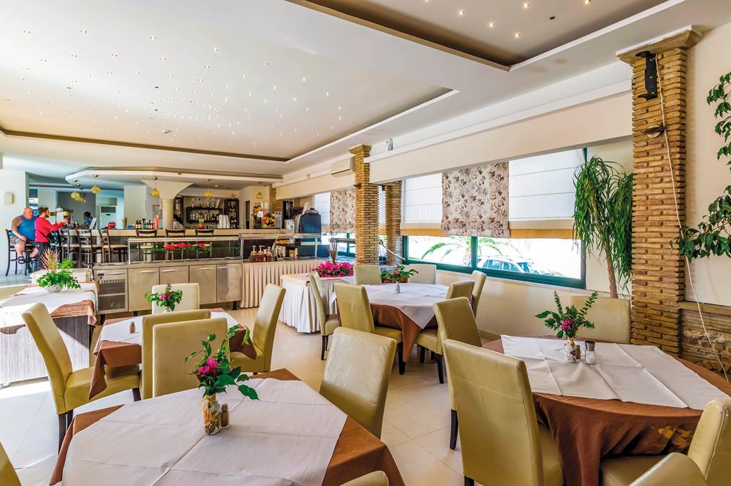 ZTH_71144_Zante_Plaza_Hotel_&_Apartments_1019_08.jpg