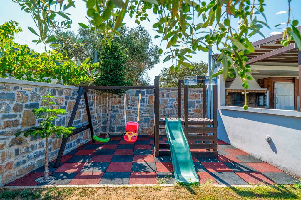 HER_88967_Ampelonas_Liatiko_Villa_0125_13.jpg