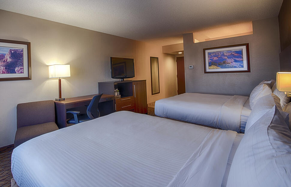 Holiday-Inn-Express-Suites-Grand-Canyon-4.jpg
