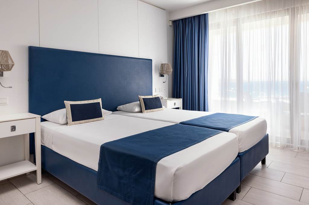 MLA_72190_db_Seabank_Resort_&_Spa_1224_09.jpg