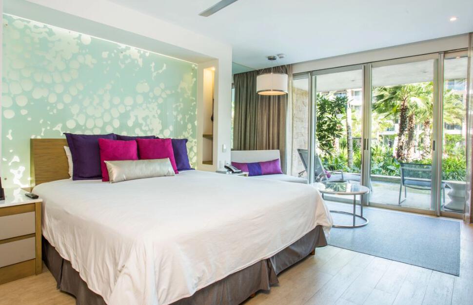 Breathless-Riviera-Cancun-Resort-Spa-34.jpg