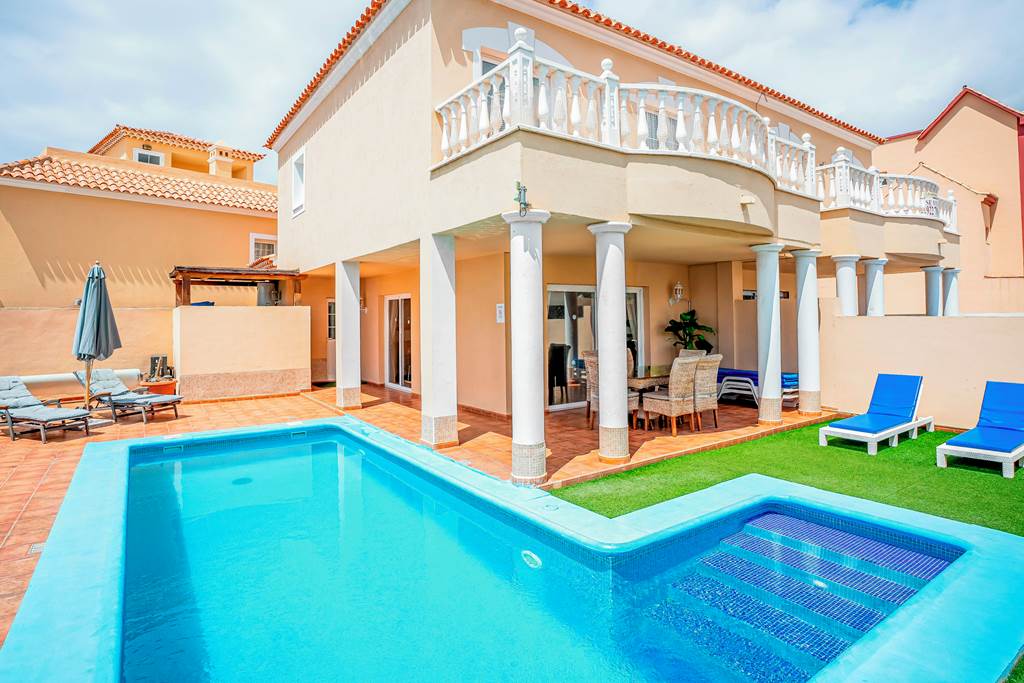 TFS_87578_Villa_Cush_0924_13.jpg