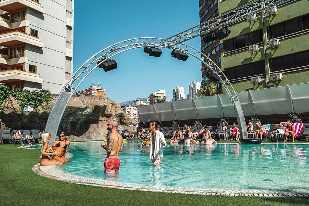 ALC_73366_BC_Music_Resort_0923_02.jpg