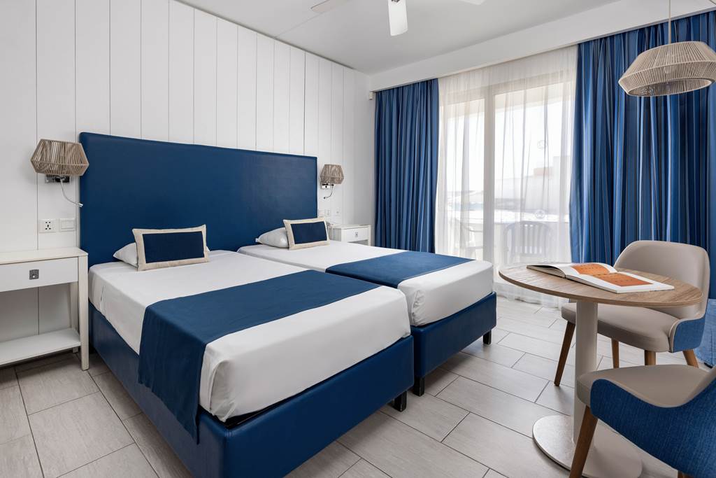 MLA_72190_db_Seabank_Resort_&_Spa_1224_05.jpg