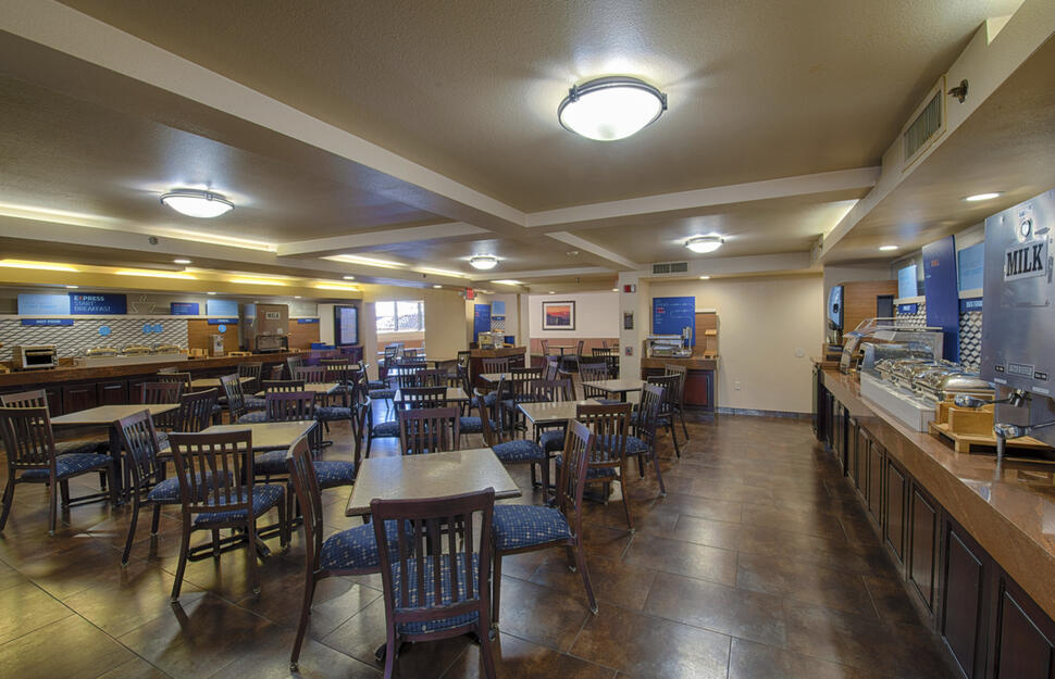Holiday-Inn-Express-Suites-Grand-Canyon-3.jpg