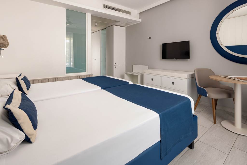 MLA_72190_db_Seabank_Resort_&_Spa_1224_12.jpg