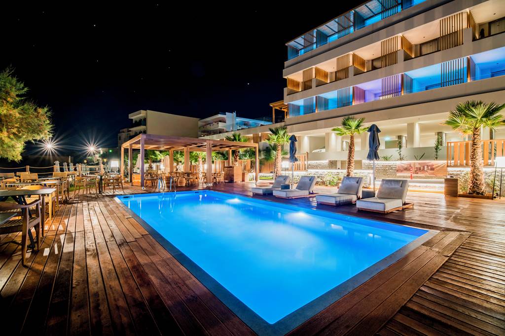 HER_83203_Akasha_Beach_Resort_&_Spa_0921_09.jpg