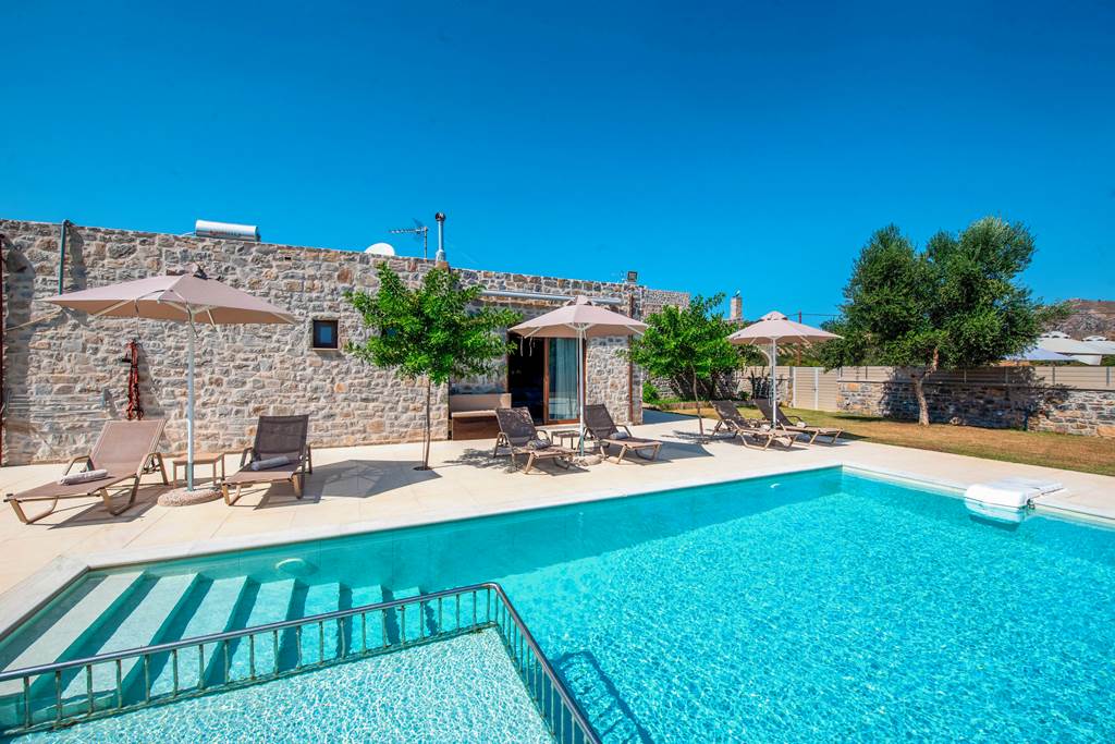 HER_88967_Ampelonas_Liatiko_Villa_0125_10.jpg