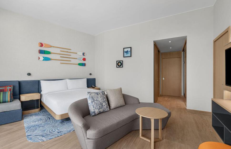 Hampton-by-Hilton-Marjan-Island-21.jpg