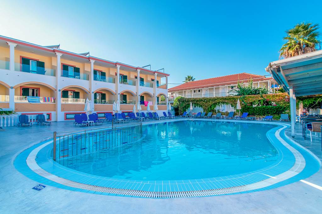 ZTH_80602_Club_Zante_Plaza_0723_03.jpg
