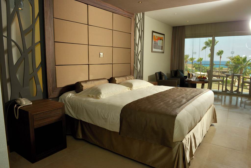 LCA_68925_Adams_Beach_Hotel_1124_16.jpg