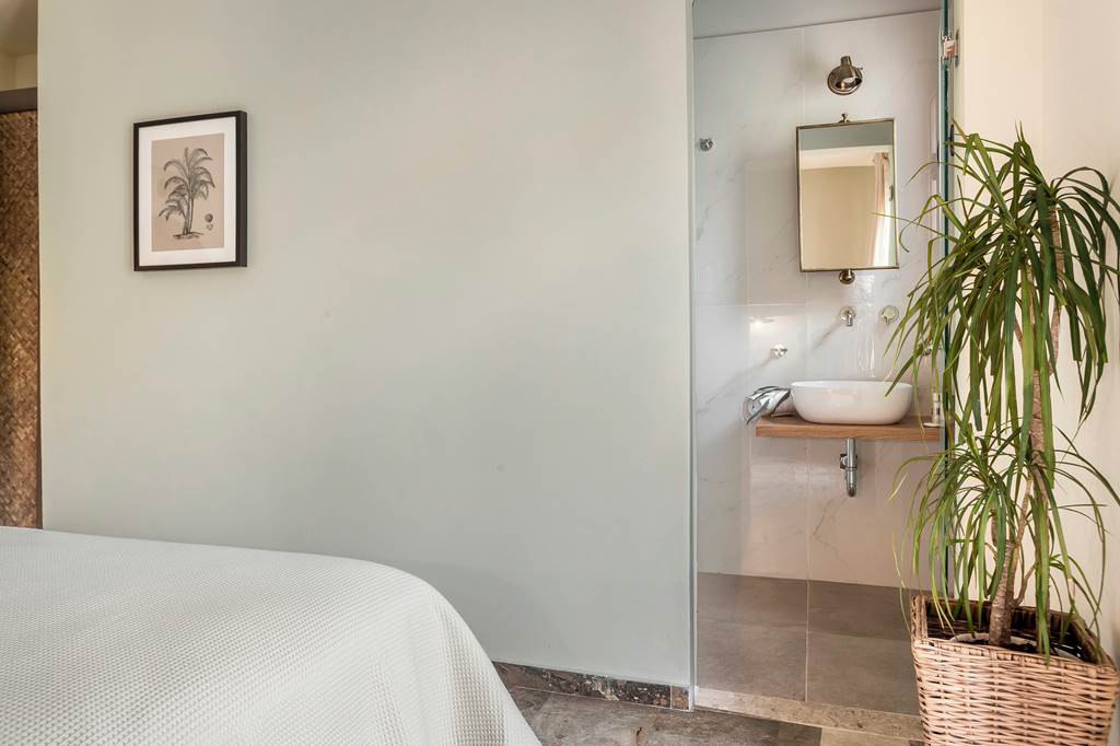 EFL_72254_La_Signora_Hotel_1120_01.jpg