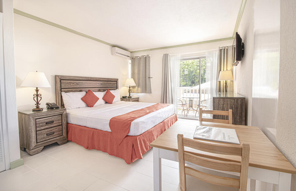 Worthing-Court-Apartment-Hotel-2.jpg