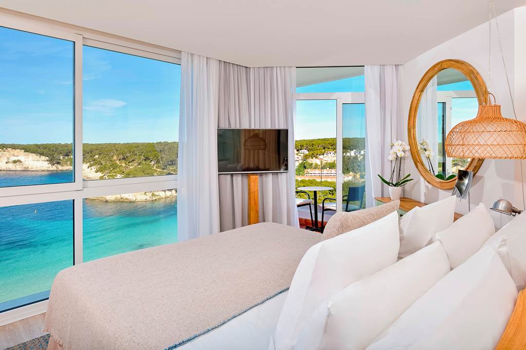MAH_481_Melia_Cala_Galdana_0119_08.jpg
