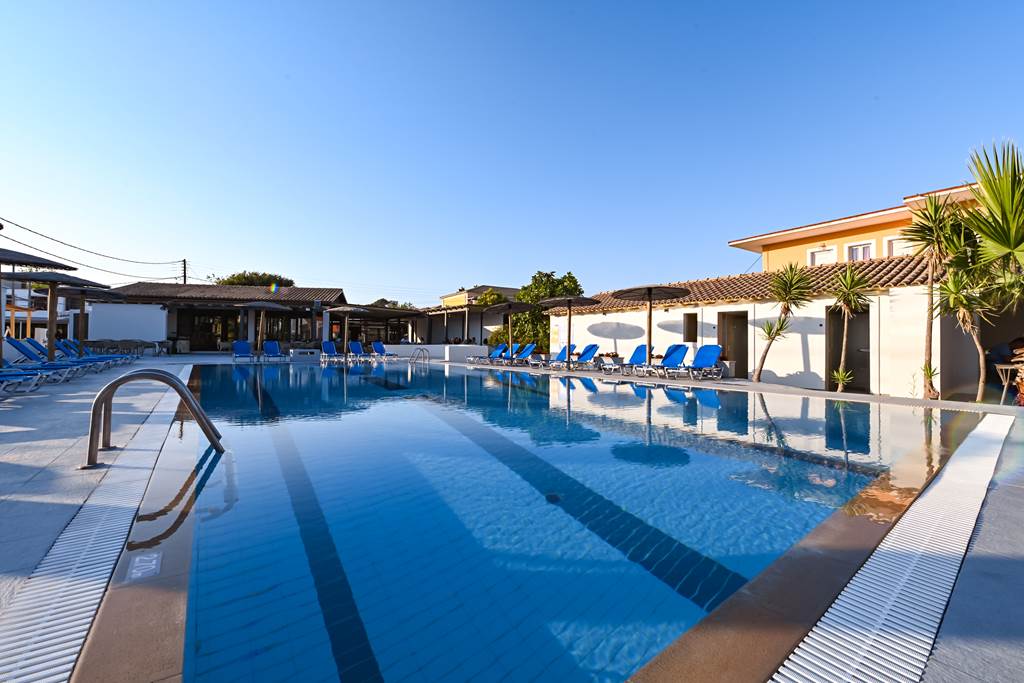 CFU_83076_Sungate_Hotel_0422_10.jpg