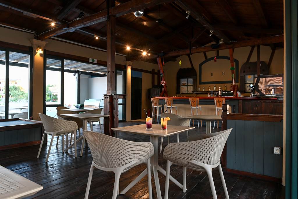 CFU_83076_Sungate_Hotel_0422_01.jpg