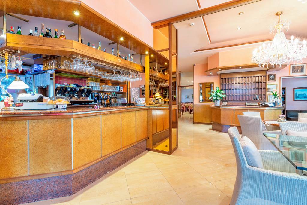 VCE_73399_Hotel_D'Annunzio_0919_03.jpg