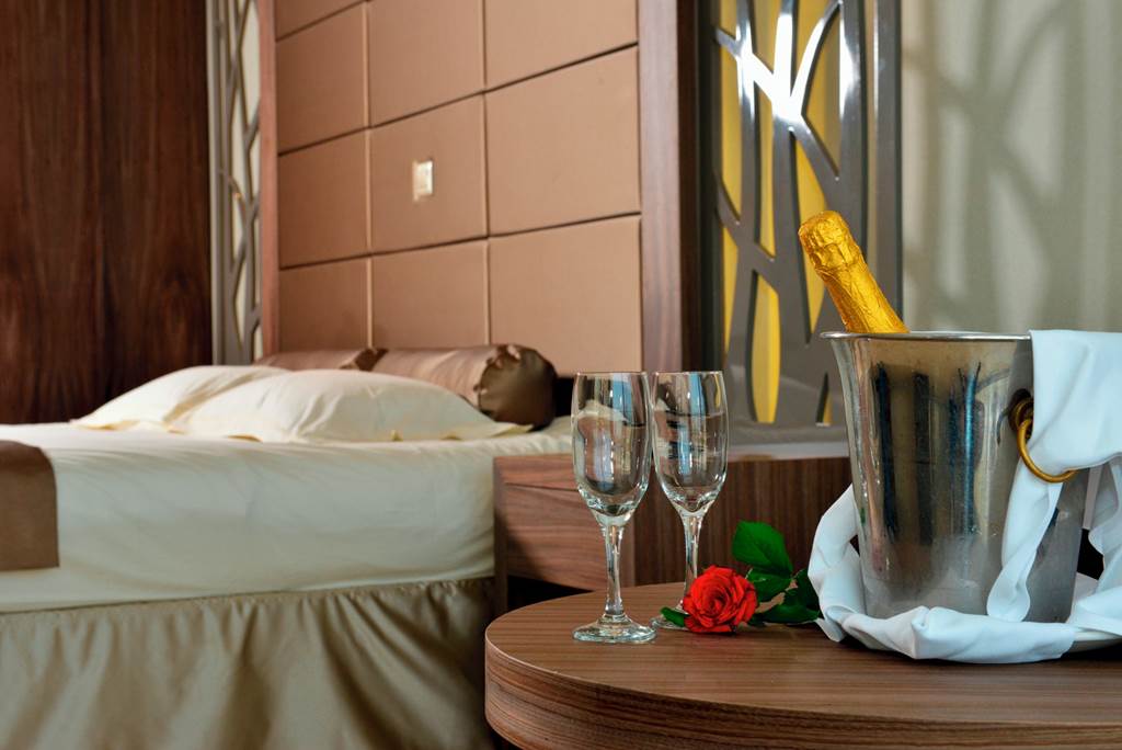 LCA_68925_Adams_Beach_Hotel_1124_15.jpg