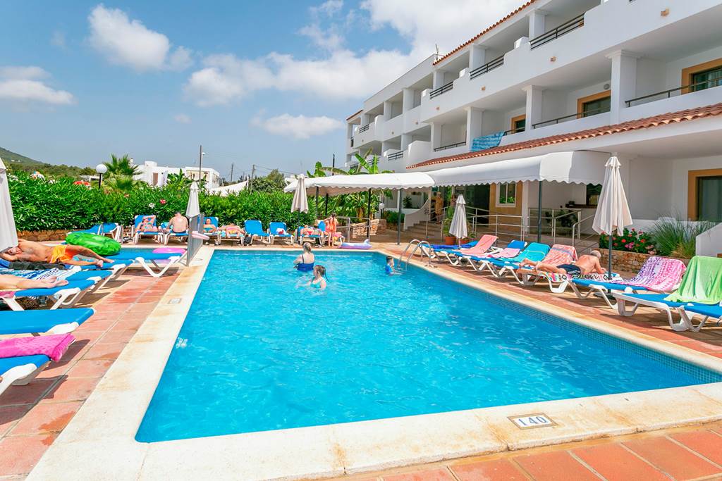 IBZ_71604_Casa_Luis_Apartments_0819_58.jpg