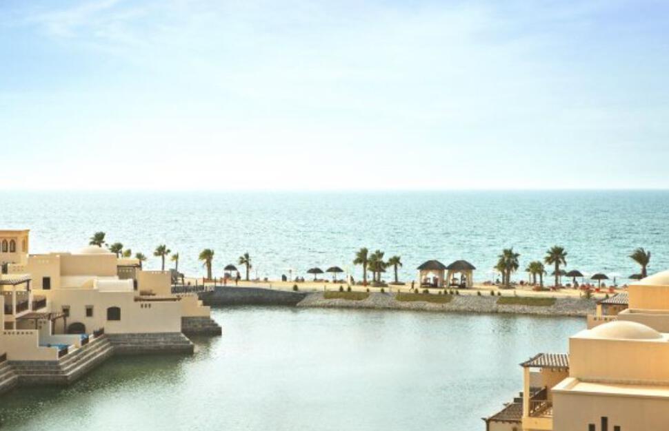 The-Cove-Rotana-Resort-19.jpg