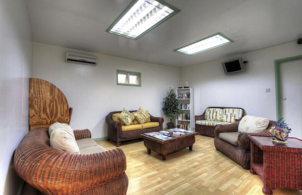 Worthing-Court-Apartment-Hotel-11.jpg