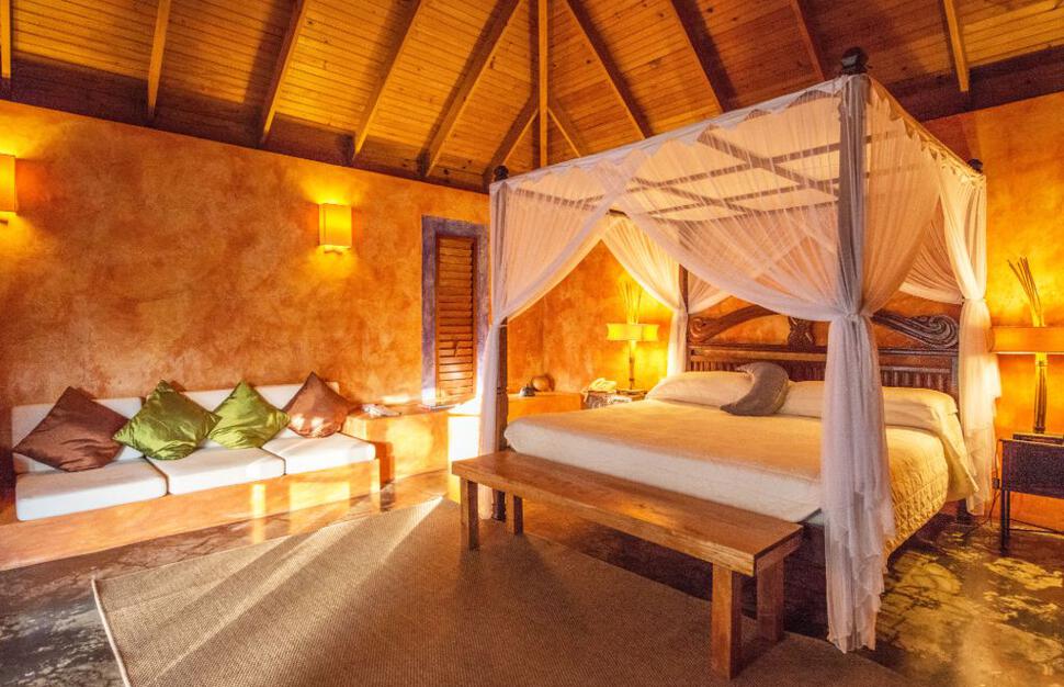 Laluna-Boutique-Hotel-Villas-3.jpg