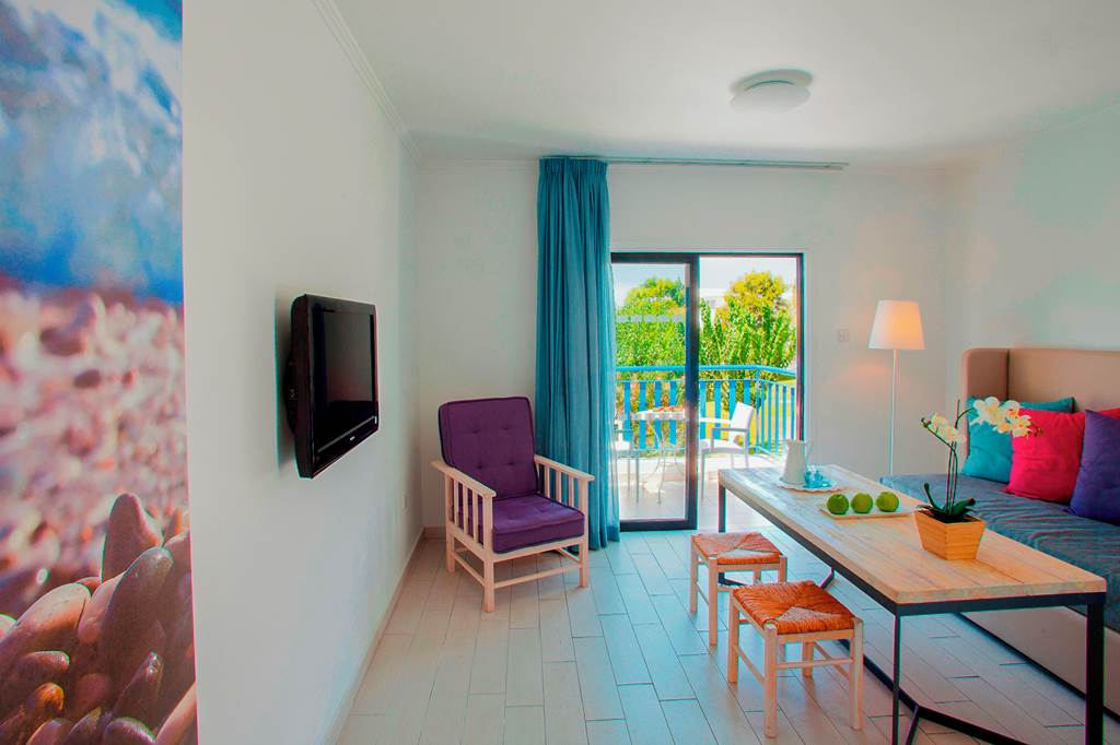 PFO_82527_Aliathon_Aegean_Apartments_1123_08.jpg