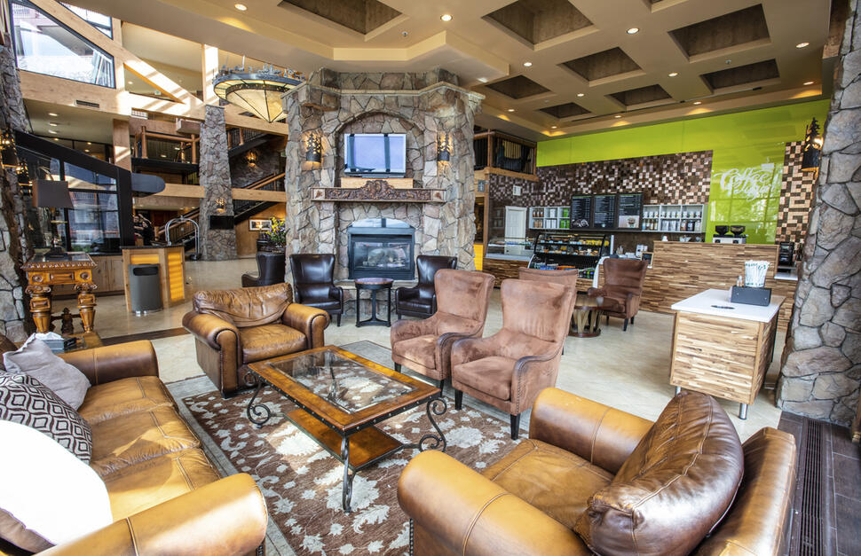 Westgate-Park-City-Resort-Spa-12.jpg