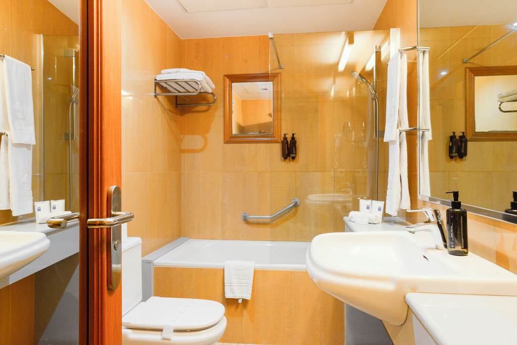 IBZ_382_Invisa_Hotel_La_Cala_1123_20.jpg