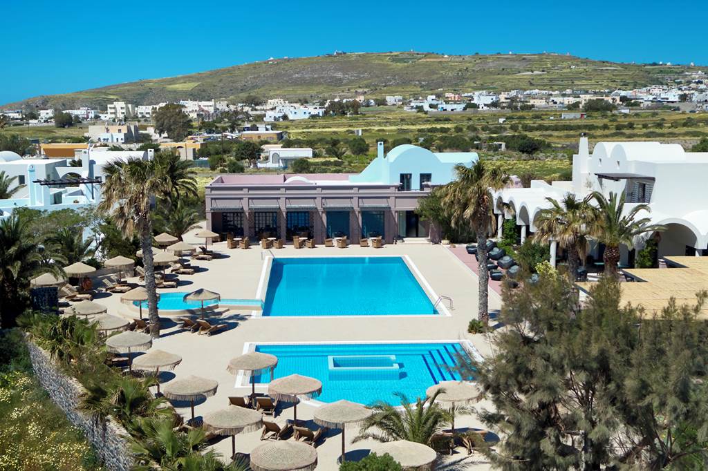 JTR_84113_9_Muses_Santorini_Resort_0822_12.jpg