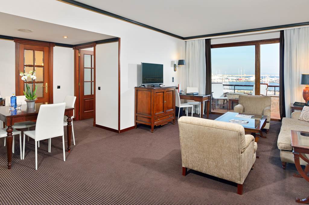 PMI_69258_gran_melia_victoria_1217_10.jpg