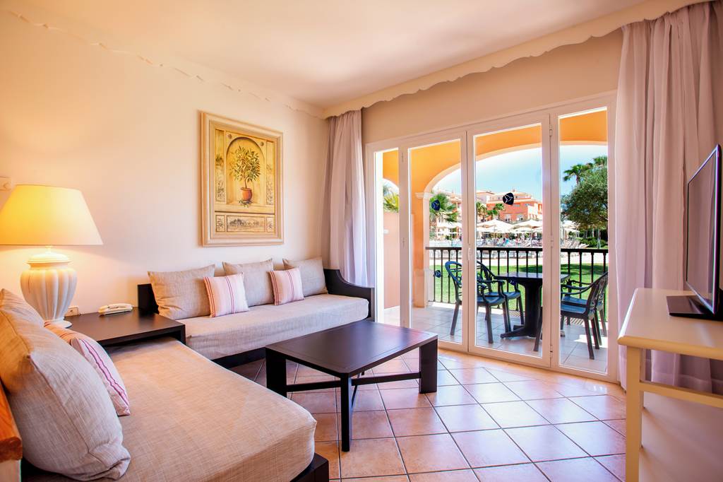MAH_70762_Grupotel_Macarella_Suites_&_Spa_1224_03.jpg