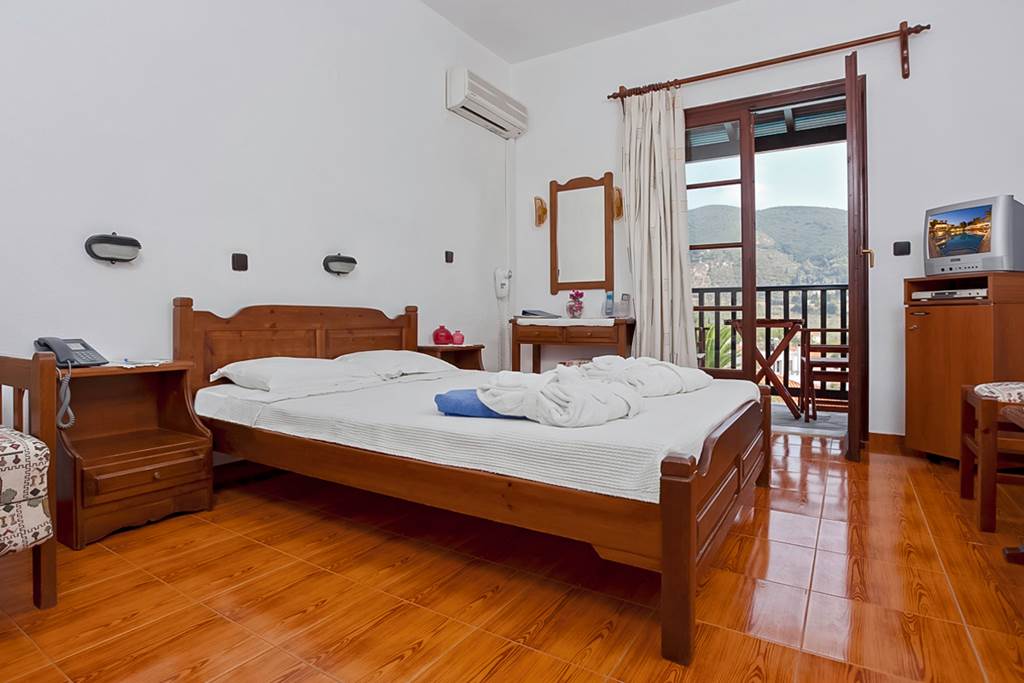JSI_82093_Hotel_Dionyssos_0120_05.jpg