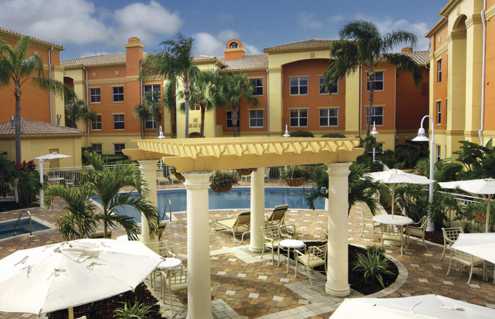 Residence-Inn-Naples-6.jpg