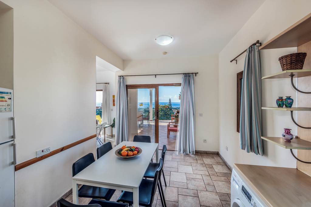 PFO_88656_Apollon_Dionysus_Villa_1224_03.jpg