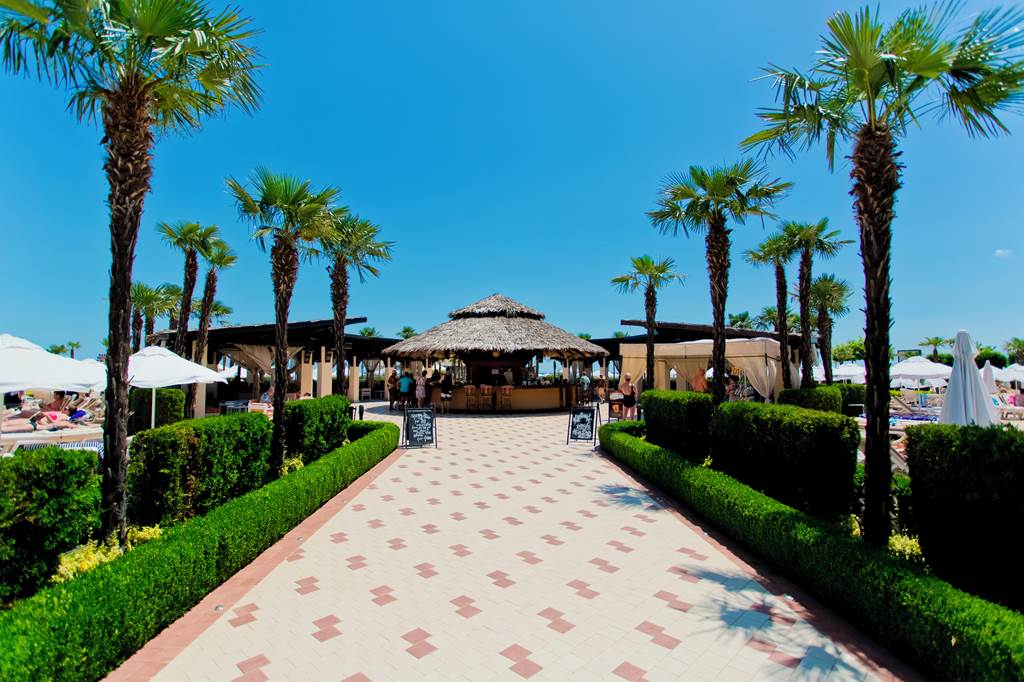 BOJ_84430_DIT_Majestic_Beach_Resort_1122_20.jpg