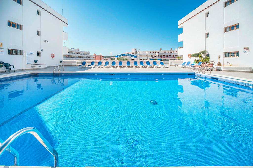 PMI_1999_Sun_Beach_Apartments_0120_01.jpg