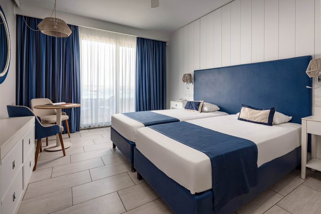 MLA_72190_db_Seabank_Resort_&_Spa_1224_10.jpg