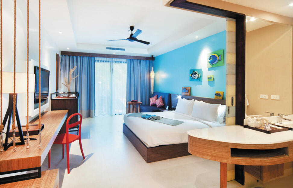 Holiday-Ao-Nang-Beach-Resort-Krabi-5.jpg
