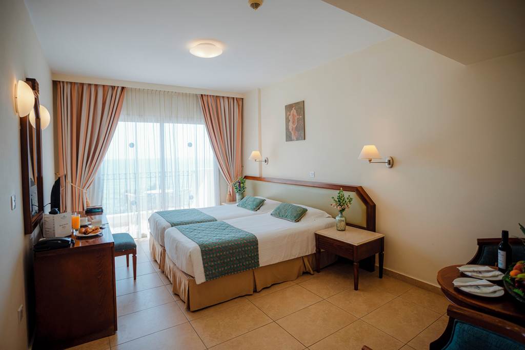 PFO_70454_Aquamare_Beach_Hotel_&_Spa_0724_02.jpg