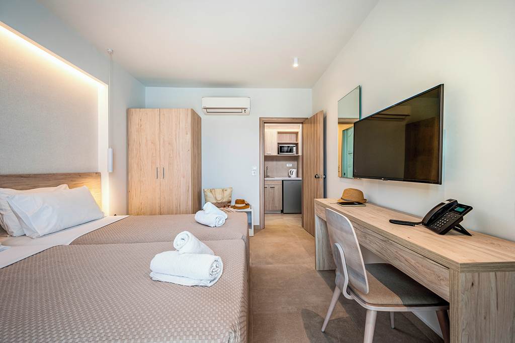 KGS_83254_Mythos_Suites_Hotel_0923_07.jpg
