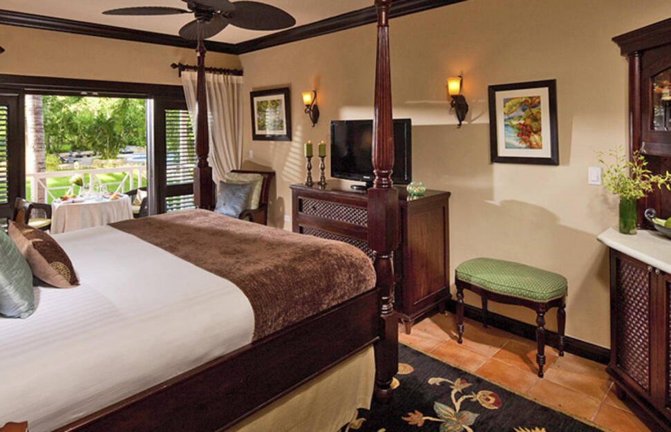 Sandals-Ochi-Beach-Resort-17.jpg