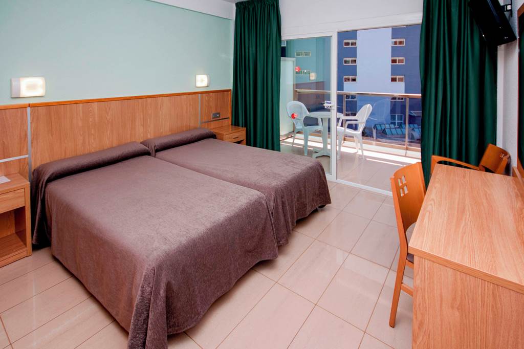 ALC_73845_Hotel_Perla_0921_01.jpg