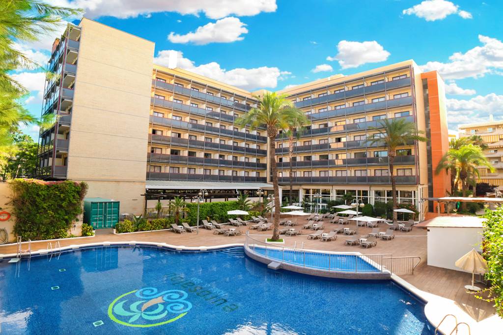 REU_1185_Hotel_Eurosalou_0720_01.jpg