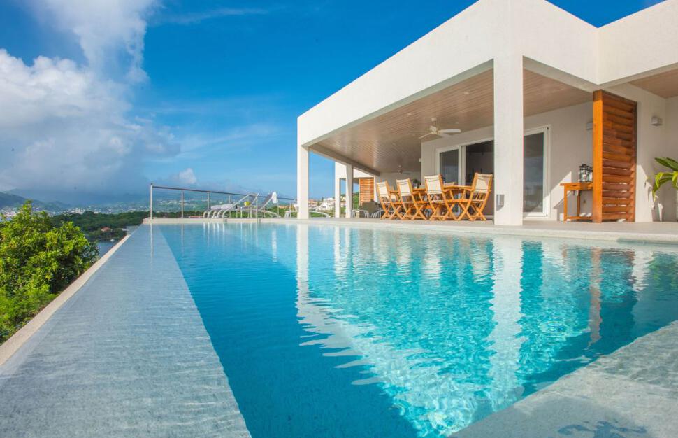 Laluna-Boutique-Hotel-Villas-20.jpg
