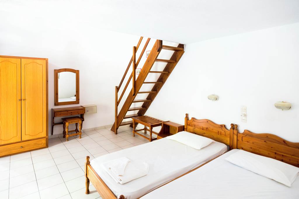JSI_84365_Villa_Amalia_Apartments_1022_09.jpg