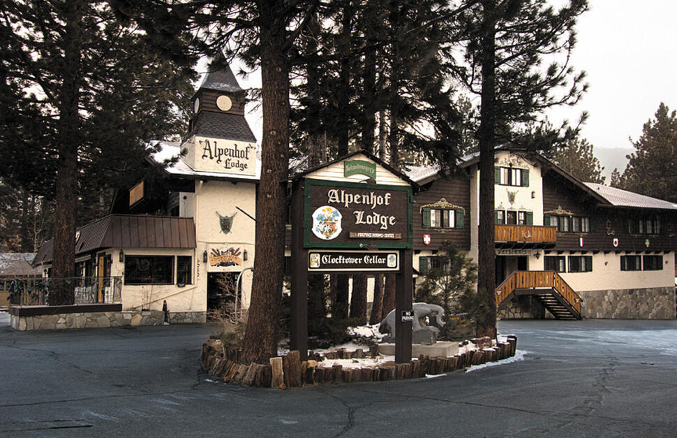 Alpenhof-Lodge-4.jpg