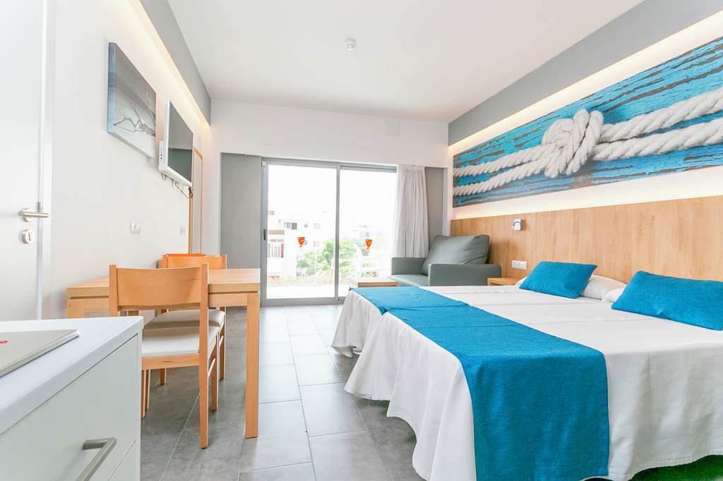 IBZ_71604_Casa_Luis_Apartments_0819_70.jpg