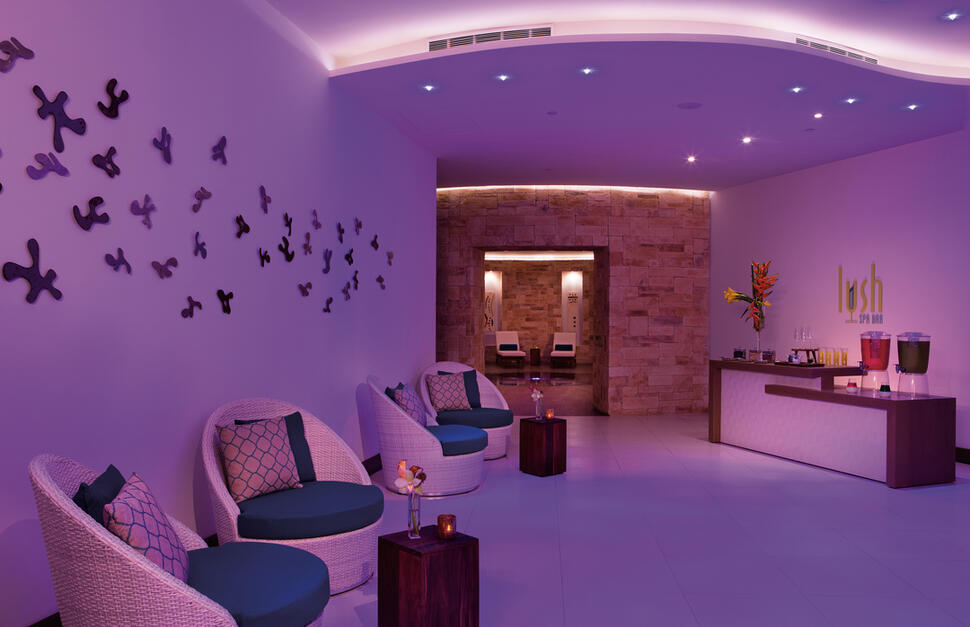 Breathless-Riviera-Cancun-Resort-Spa-17.jpg