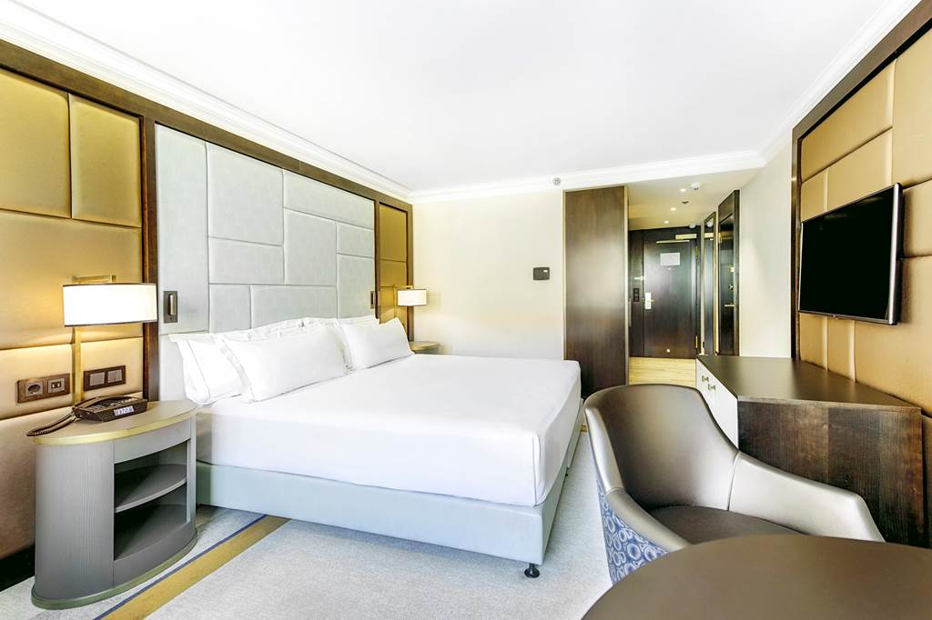 BUD_70843_Hilton_Budapest_0617_03.jpg